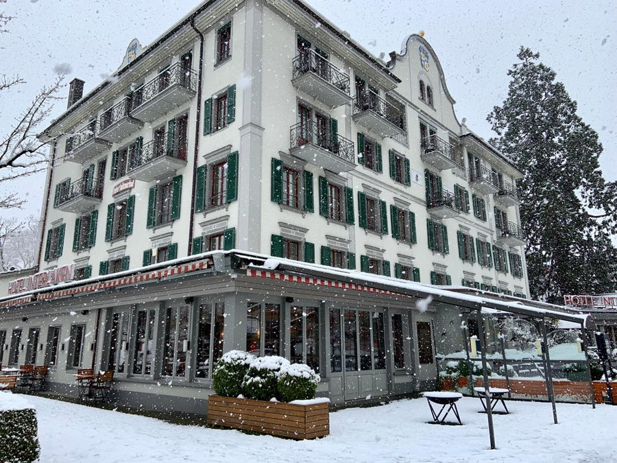 5th Floor Basic Rooms - shared bathrooms, Interlaken, Suiza