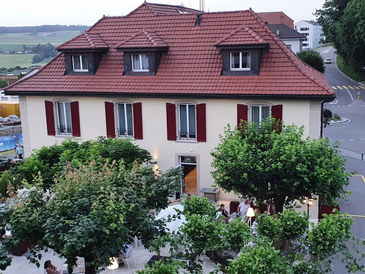 La Belle-Croix, Suisse