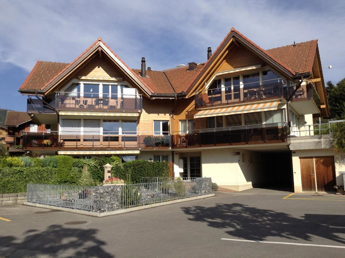 Hotel · Lake View Apartment, Faulensee