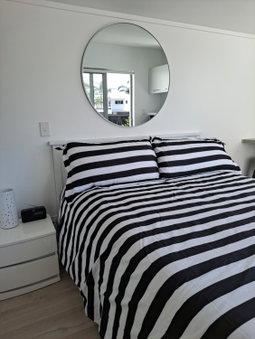 Pod bach on Tweed, Tauranga, New Zealand
