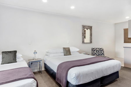 Belmont Motor Lodge, Porirua, New Zealand