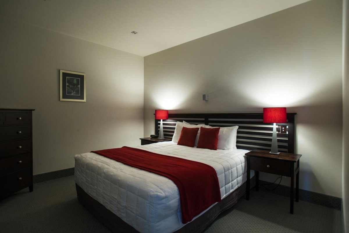 Hôtel · Emerald Hotel, Gisborne