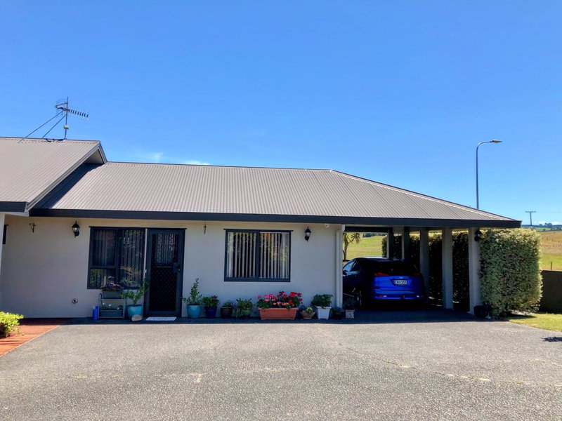 Almost Country, Taupo, Новая Зеландия