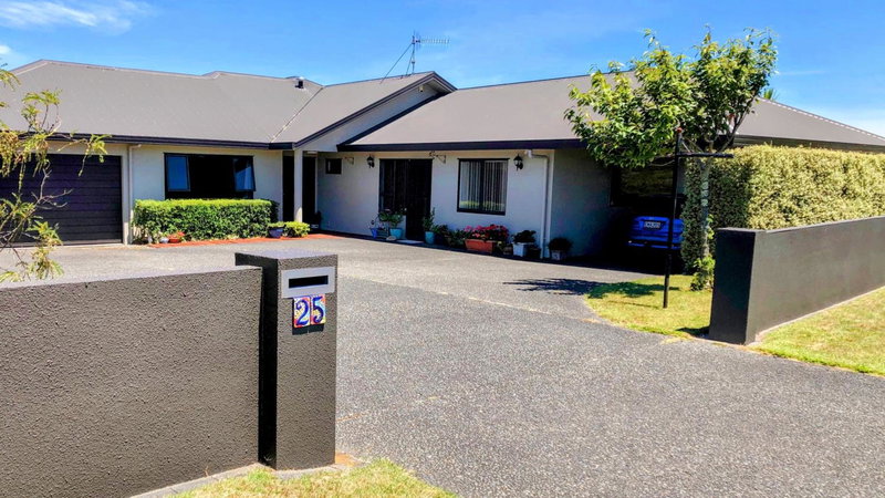 Almost Country, Taupo, Новая Зеландия