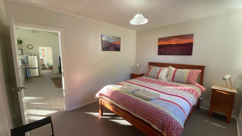 Pukaki Lakeside Getaway NZ, Lake Pukaki, New Zealand