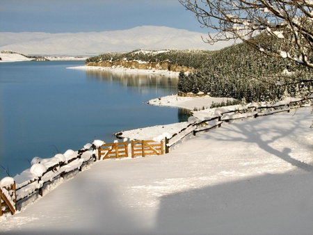 Pukaki Lakeside Getaway NZ, Lake Pukaki, New Zealand