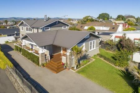 Delightful on Devonport, Tauranga, New Zealand
