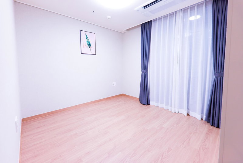 Leeinstay Hotel, Sinhyeon, 대한민국