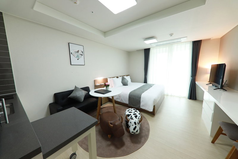 Leeinstay Hotel, Sinhyeon, 대한민국
