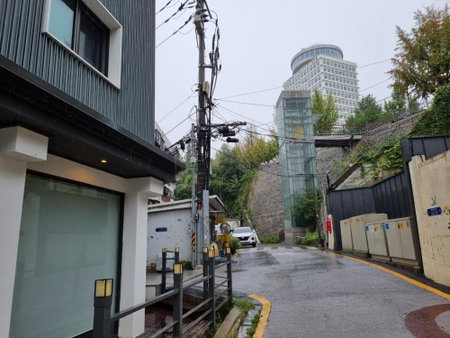 Namsan Story Nine, Seoul, South Korea