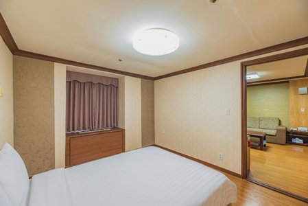 Osaek Greenyard Hotel, Sokcho, South Korea