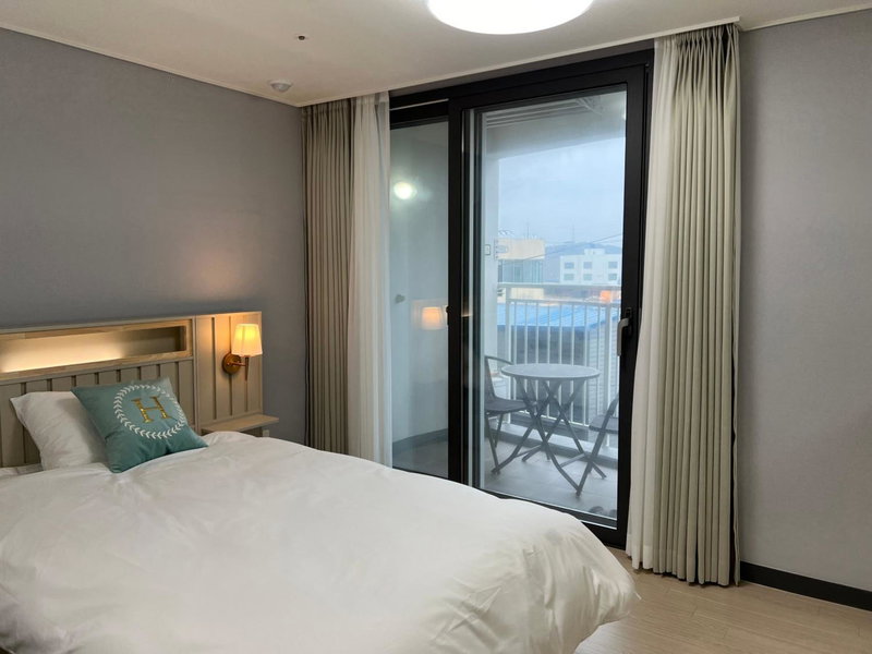 Hoya stay, Yeosu, South Korea