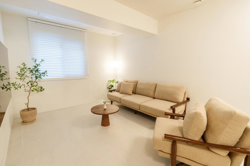 White Linen House, Seoul, Южная Корея