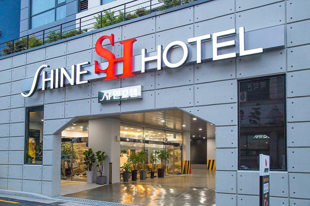 Shine Hotel, Corée du Sud