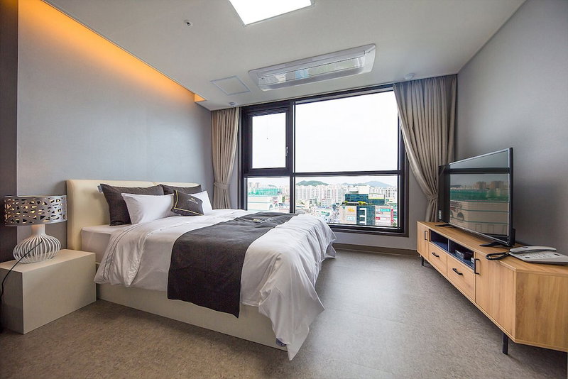 Shine Hotel, Suncheon, South Korea