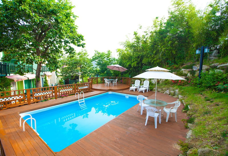 Bellus Rose Pension Hotel, Gyeongju, South Korea