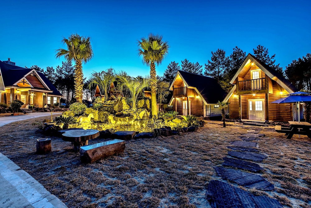 Browncabin Pension, 대한민국