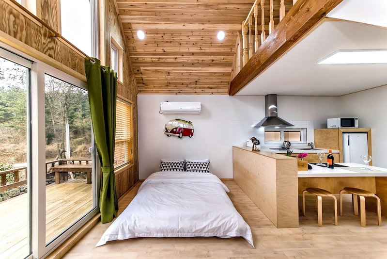 Browncabin Pension, Gaigeturi, South Korea