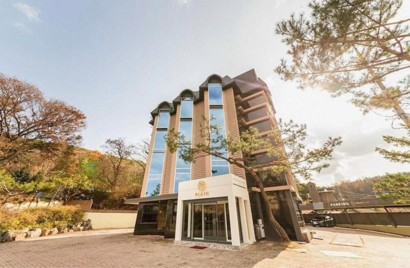 Plain Hotel, Chuncheon, South Korea