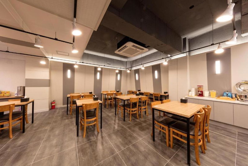 Ballantine Business Hotel, Gwangju, 대한민국
