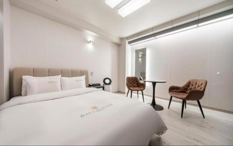 Ballantine Business Hotel, Gwangju, 대한민국