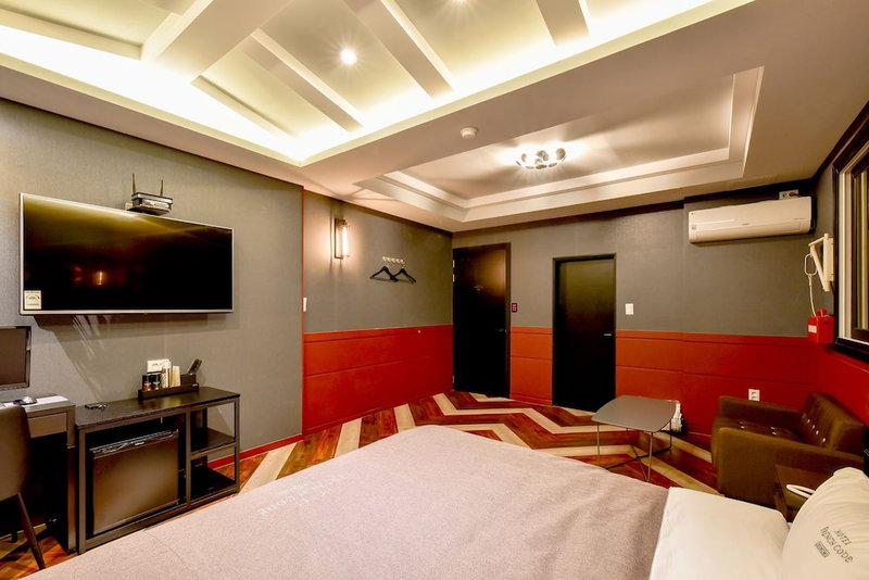 French Code Hotel, Changwon, Южная Корея