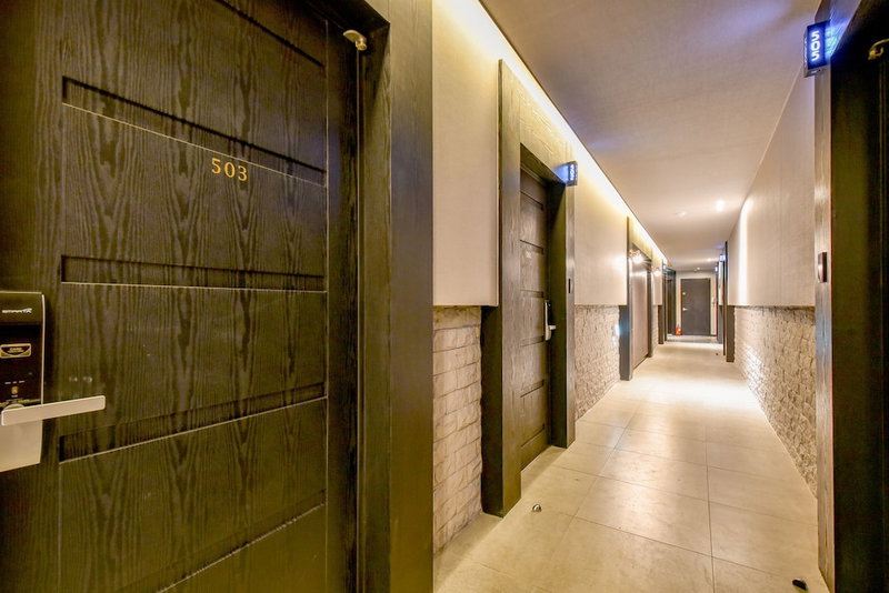 French Code Hotel, Changwon, Южная Корея