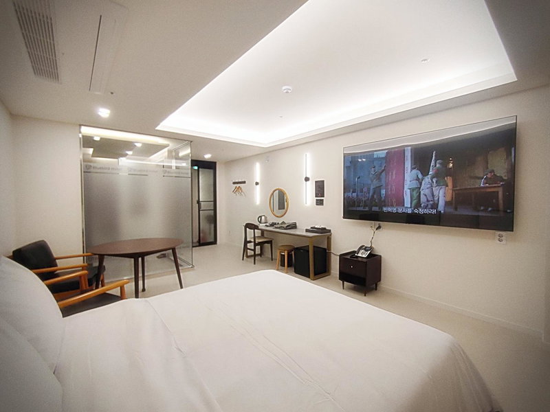 Bluebird Hotel, Incheon, 대한민국