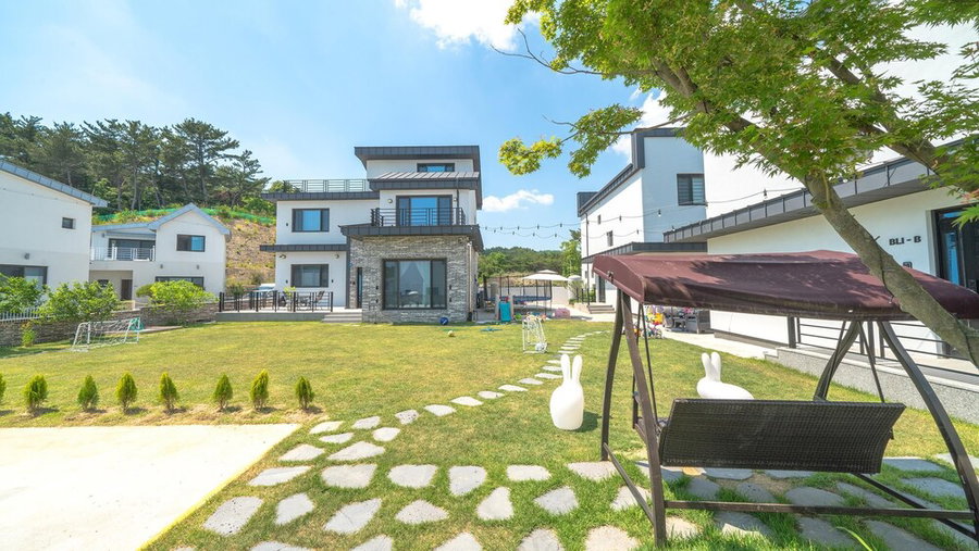 Gyeongju Blibli Poolvilla, Gyeongju, 대한민국