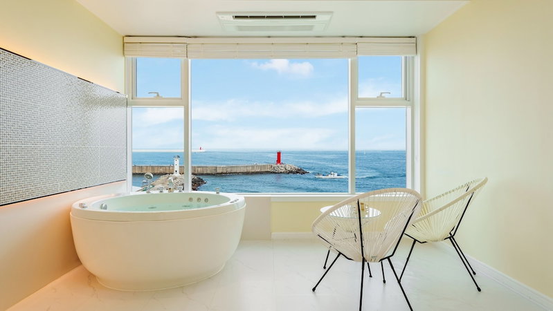 Gangreung Ninarang Spa Pension, Gangneung, Corea del Sur