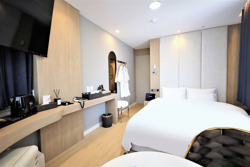 DELAMOUR Hotel, Kyosai, 대한민국