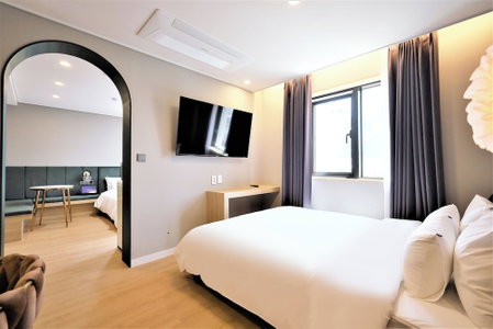 DELAMOUR Hotel, Kyosai, 대한민국