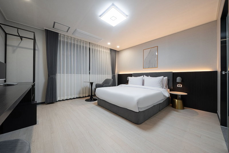 Gunsan Hound Hotel, Gunsan, South Korea