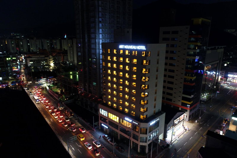 Geoje Artnouveau Suite Hotel, Sinhyeon, South Korea
