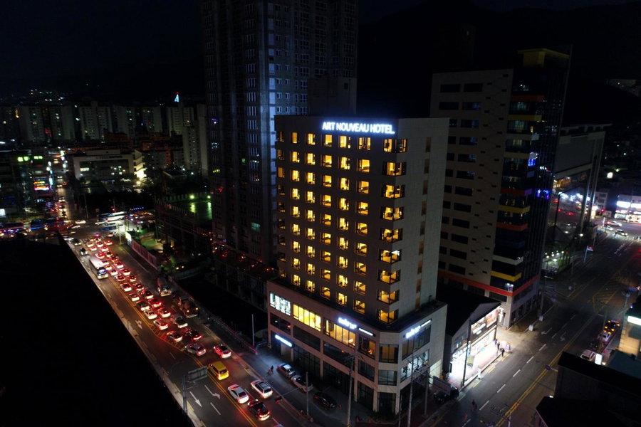 Geoje Artnouveau Suite Hotel, Sinhyeon, South Korea