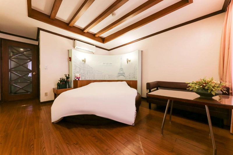 Nova Motel, Boryeong, 대한민국