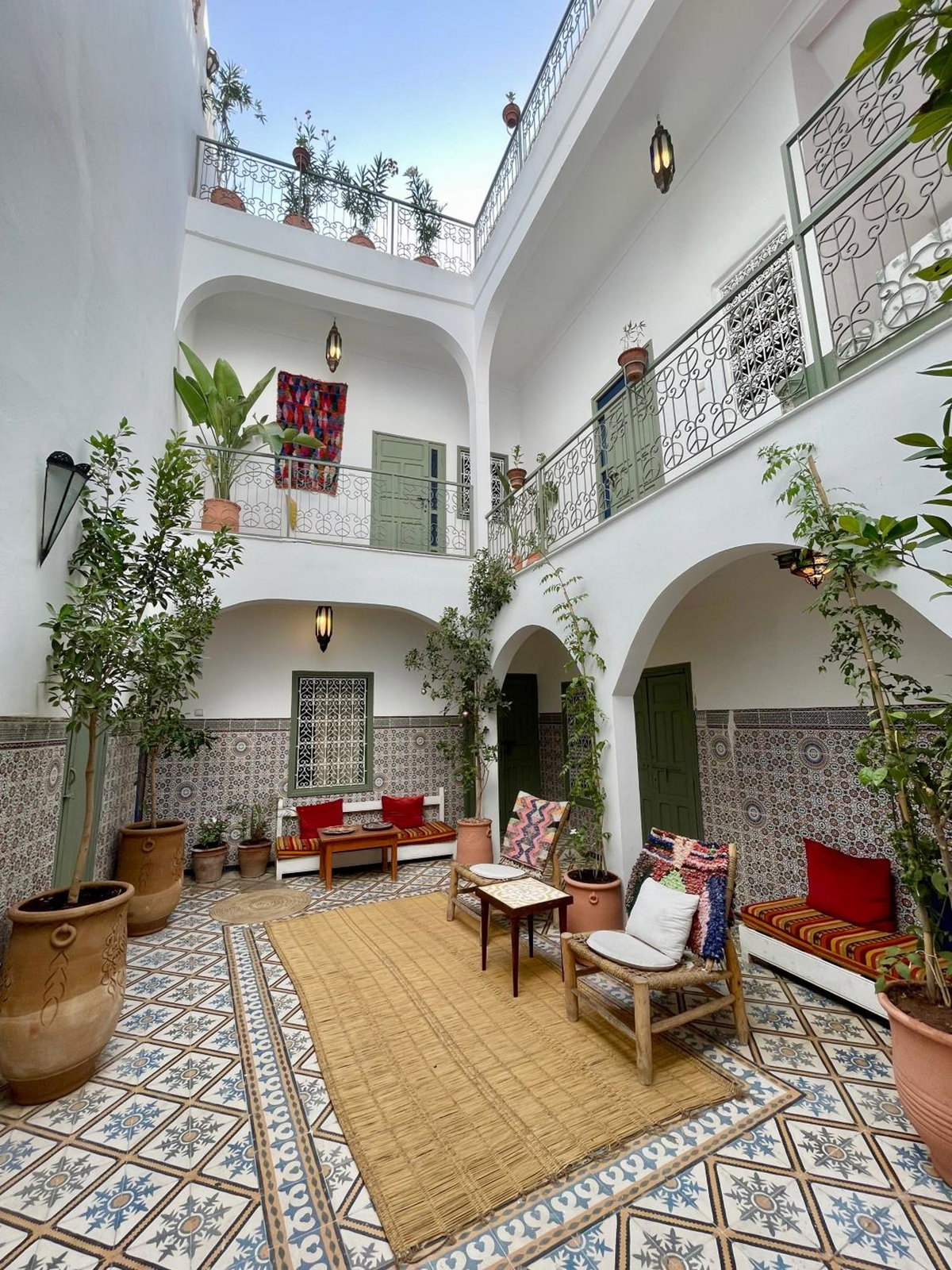 Riad Yu Yu, Morocco