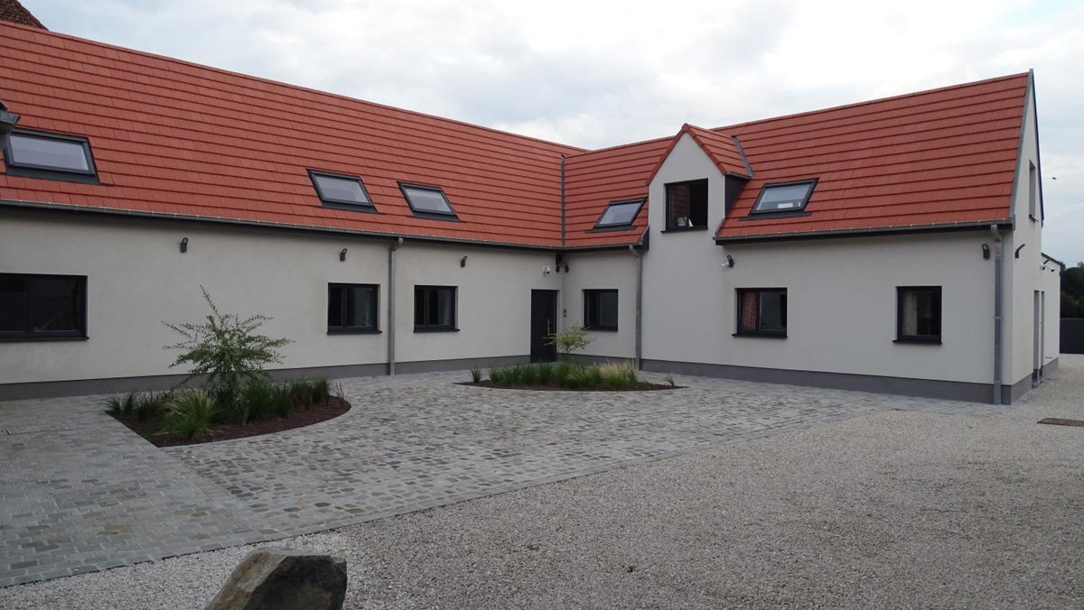 Côté Grange, Belgium
