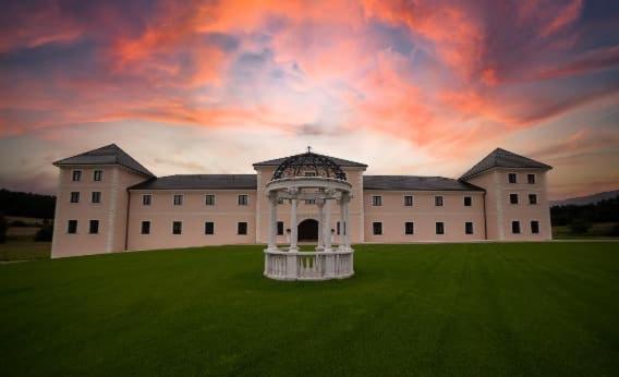Château Šanov, Rakovnik, Czechia