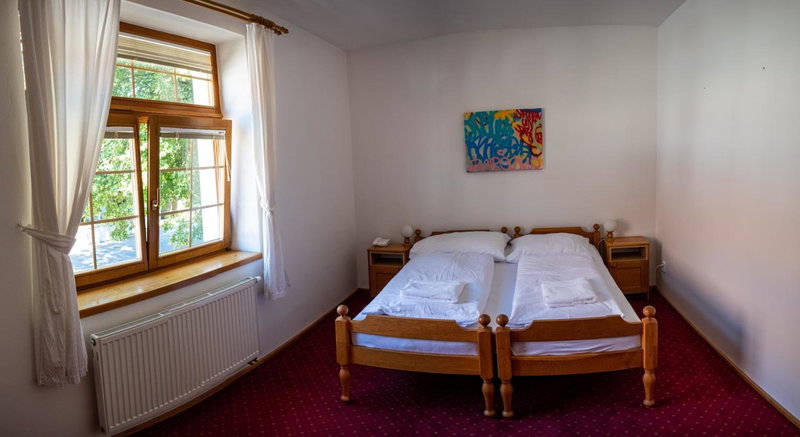 Grandhotel Sluchátko - EX Zámecký hotel, Znojmo, Tchéquie