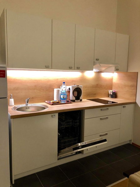 Maria Apartments - Free Parking, Prosek, Czechia