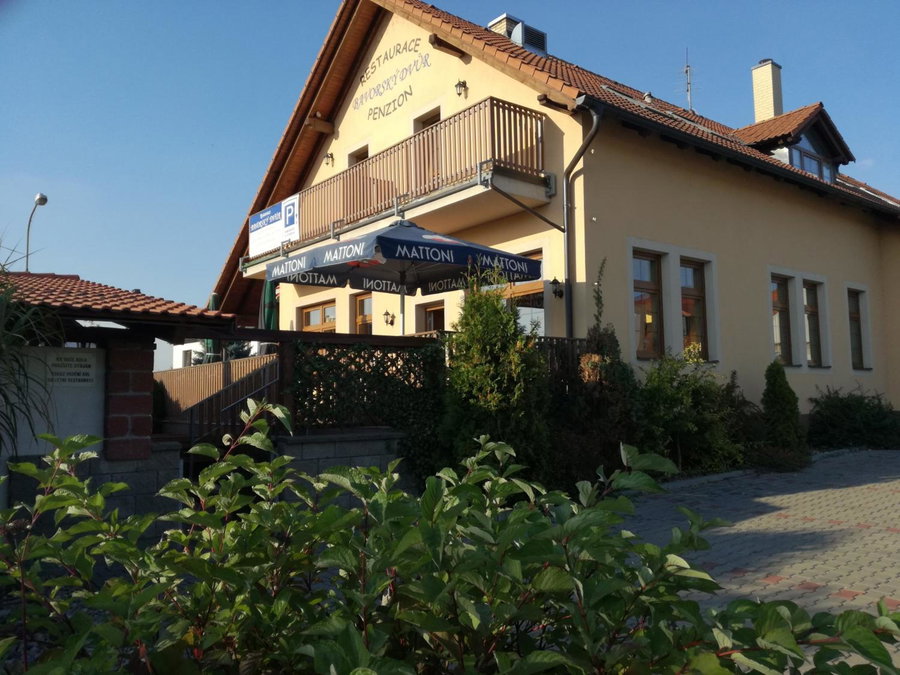Restaurace&penzion BAVORSKÝ DVŮR, Pardubice, Tschechien