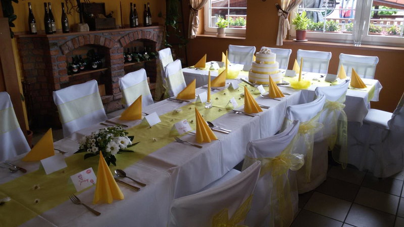 Restaurace&penzion BAVORSKÝ DVŮR, Pardubice, Tschechien
