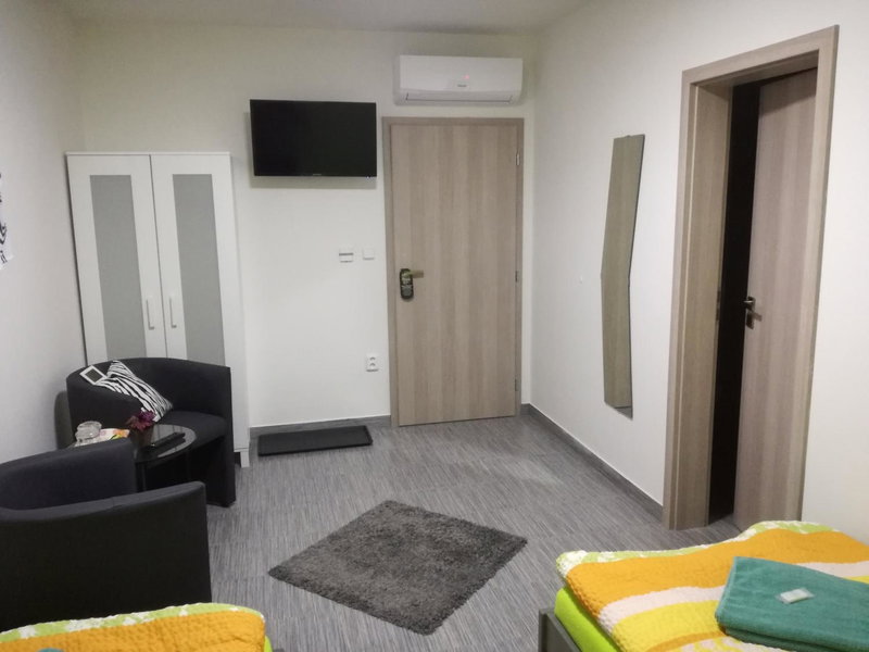 Restaurace&penzion BAVORSKÝ DVŮR, Pardubice, Tschechien