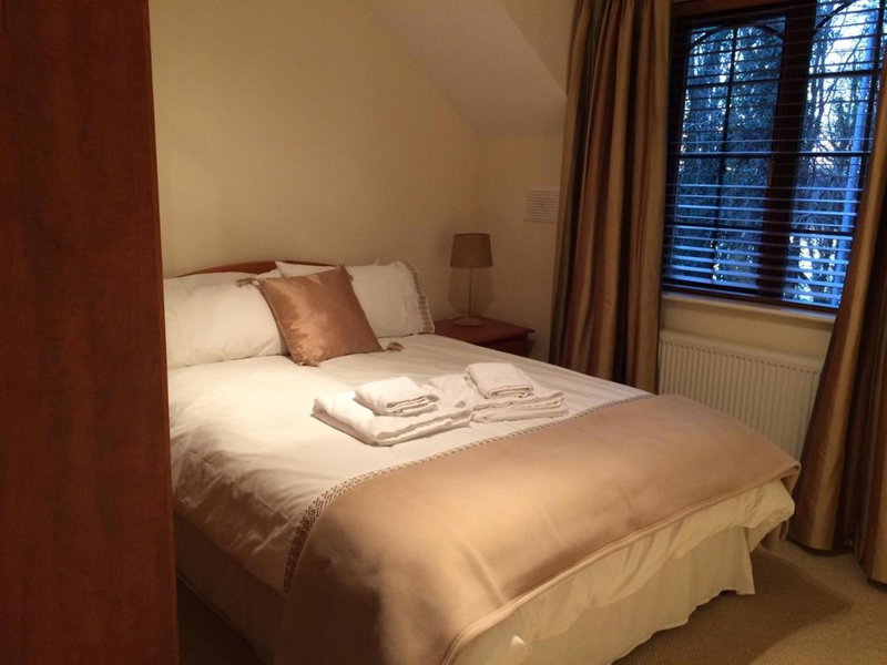 Woodside Self Catering Lough Rynn, Mohill, Ireland
