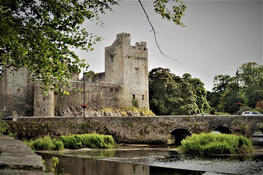 Annaswood B&B & Tours, Cluain Meala, Irland