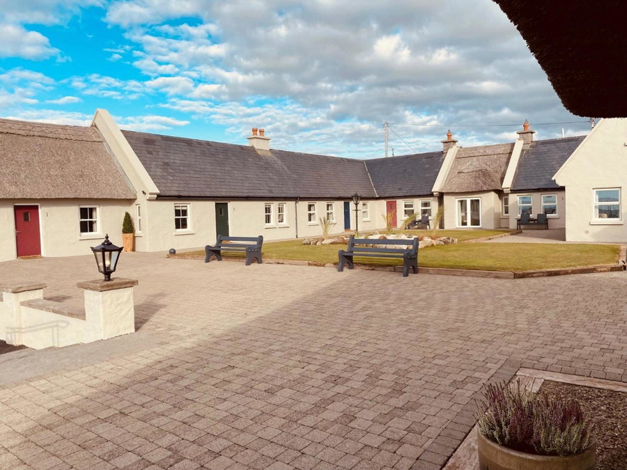 Red Cliff Lodge, Spanish Point, Ireland
