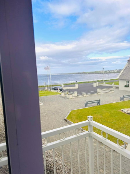 Red Cliff Lodge, Spanish Point, Ireland
