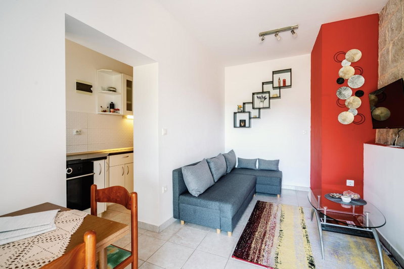 Charming little apartment, Čilipi, Croatie