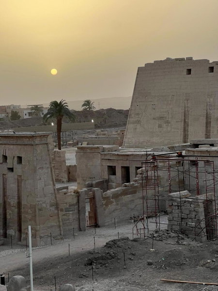 Shahhat View House, Charming Private Villa in Luxor West Bank with Habu Temple Views, for up to 6 guests, At Tarif, Egypt